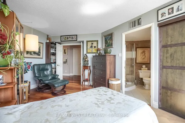 Additional image 35 of 2285 Lake Shore Blvd Unit 602