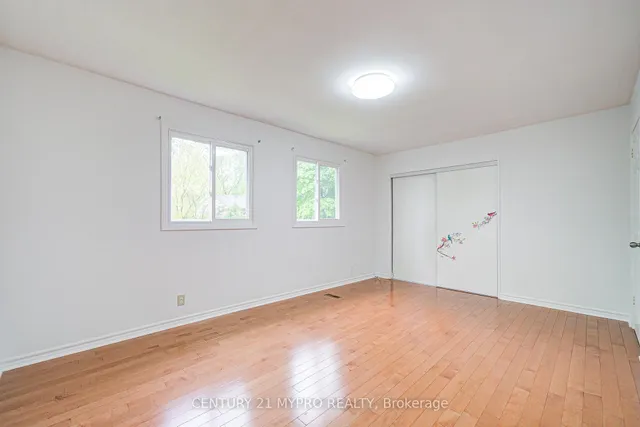 Additional image 24 of 27 Dalbret Cres