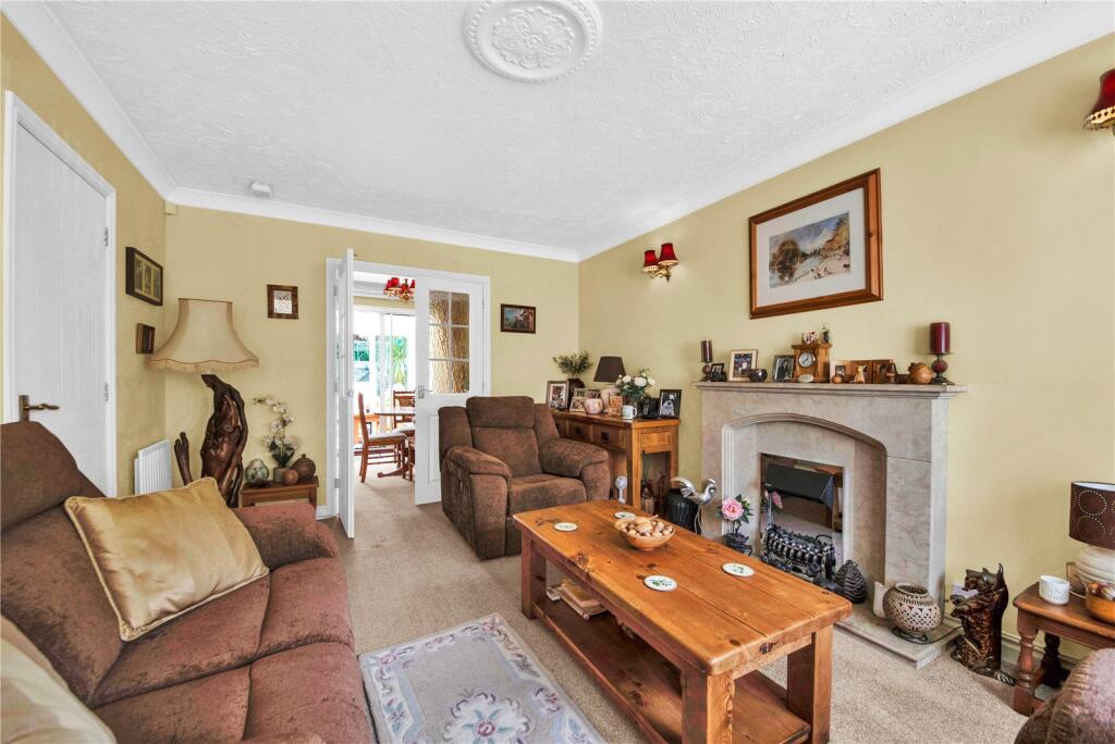 Additional image 3 of Johns Close, Studley, Warwickshire, B80