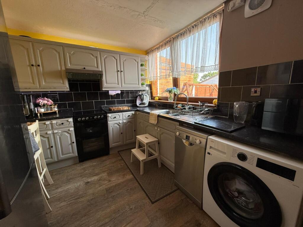 Additional image 6 of Fulbrook Close, Redditch