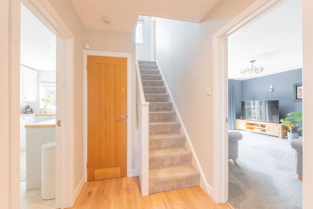 Additional image 2 of The Lodge, Alcester Road, Studley, B80 7NY