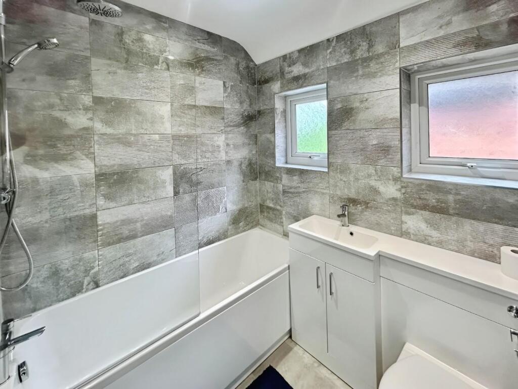 Additional image 5 of Warwick Road, Solihull B91 1BE