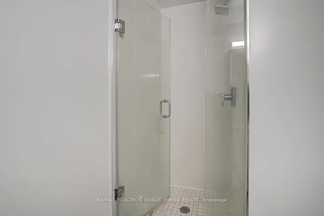 Additional image 35 of 543 Richmond St Unit 307