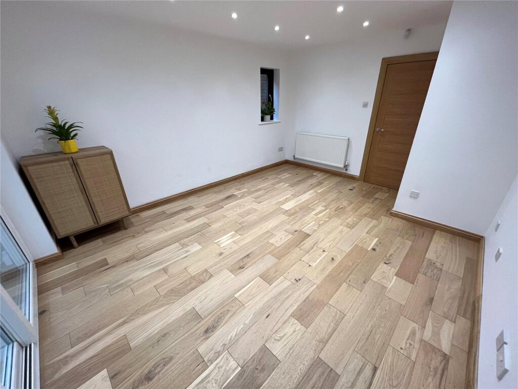 Additional image 4 of Tilesford Close, Shirley, Solihull, West Midlands, B90