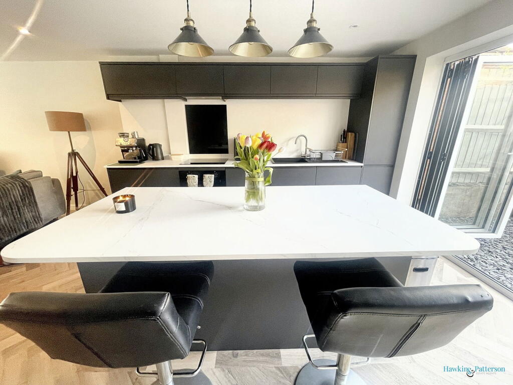 Additional image 7 of Henley Park Court, Warwick Road, Henley-in-Arden, B95 5FF