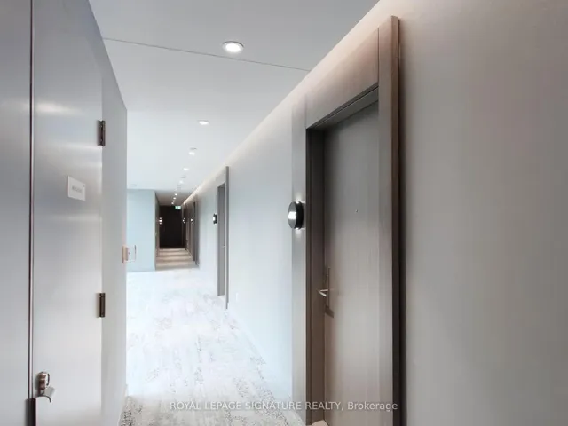 Additional image 11 of 161 Roehampton Ave Unit 605