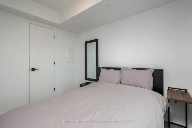 Additional image 14 of 36 Zorra St Unit 405