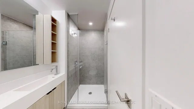 Additional image 24 of 252 Church St Unit 3812