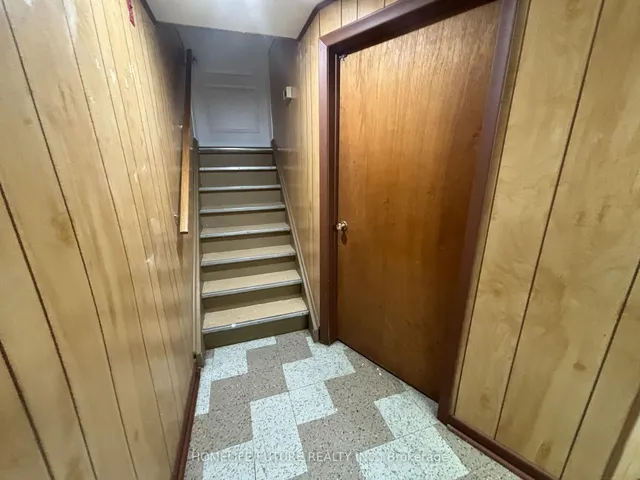 Additional image 9 of 87 Pandora Circ