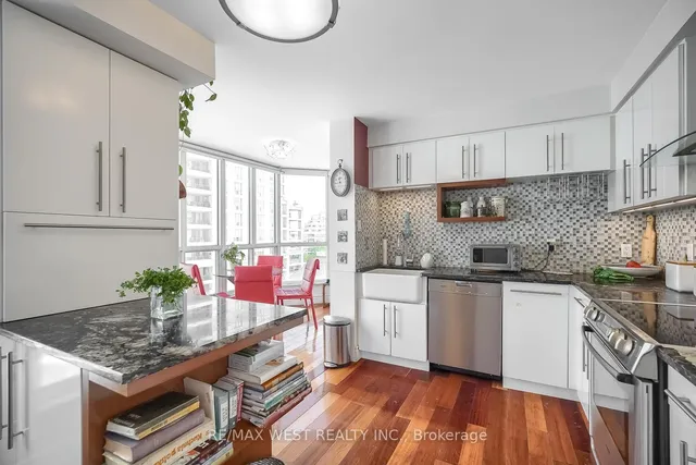 Additional image 21 of 2285 Lake Shore Blvd Unit 602