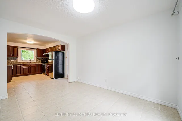 Additional image 12 of 27 Dalbret Cres