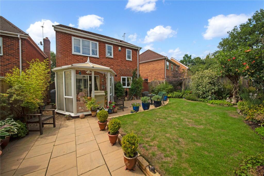 Additional image 20 of Johns Close, Studley, Warwickshire, B80