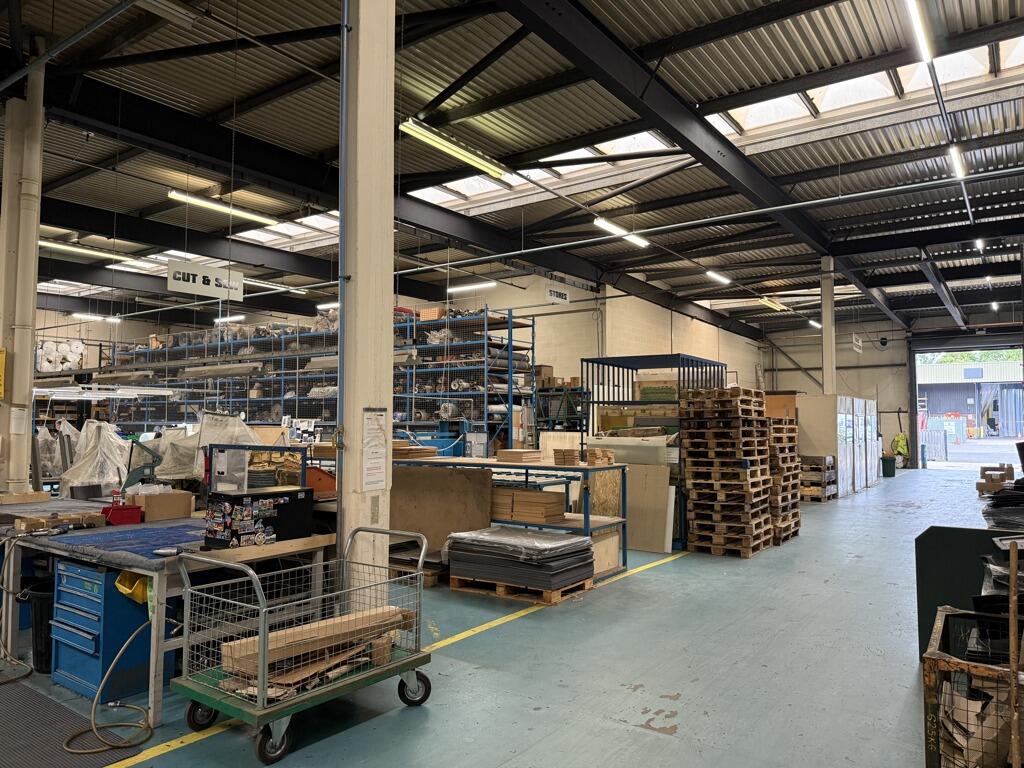 Additional image 18 of 20 Oxleasow Road, Redditch, Worcestershire, B98