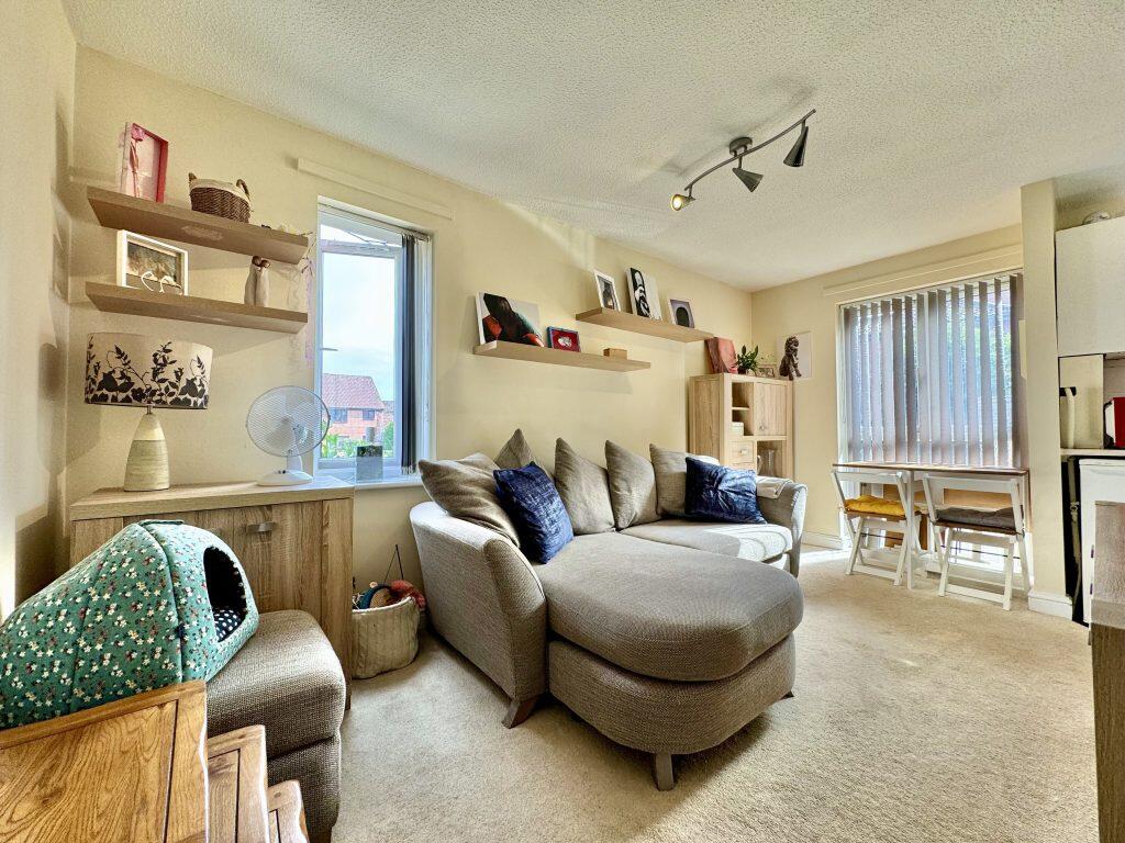 Additional image 11 of St Michaels Avenue, Yeovil, Somerset, BA21