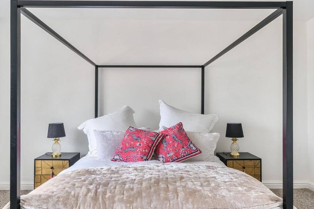 Additional image 16 of Wallbridge, Frome, BA11