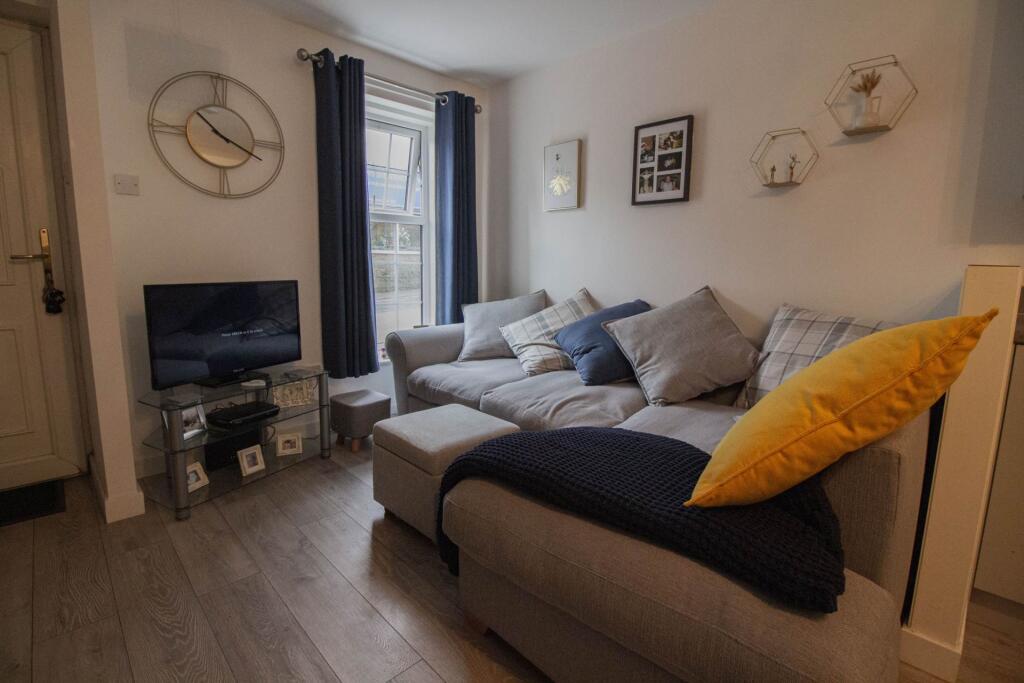 Additional image 11 of Vallis Court, Frome