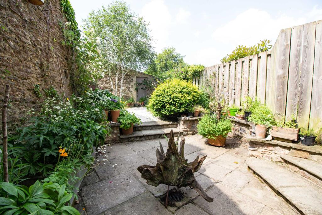 Additional image 19 of Beckington