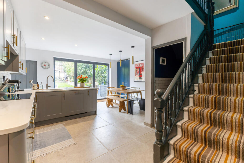 Additional image 7 of Prior Park Road, Bath, BA2