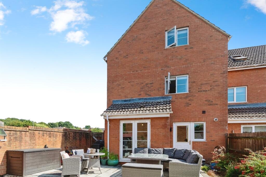 Additional image 17 of Beckett Place, Westbury