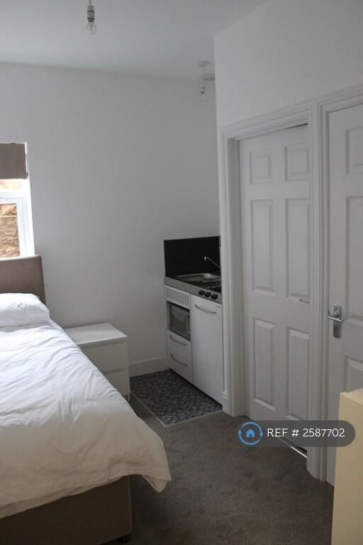 Additional image 7 of Glastonbury Road, Wells, BA5