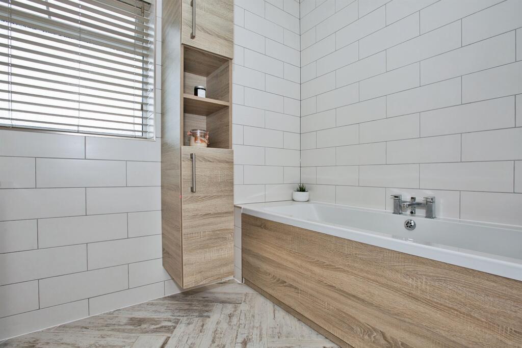 Additional image 19 of Beaconfield Road, Yeovil