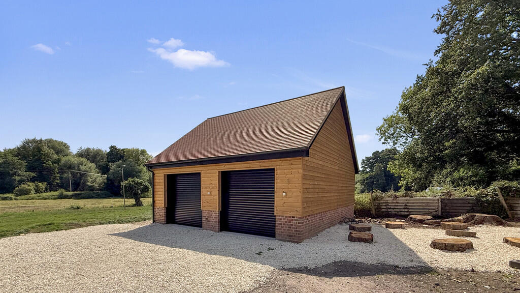 Additional image 28 of Smallbrook Lane, Warminster