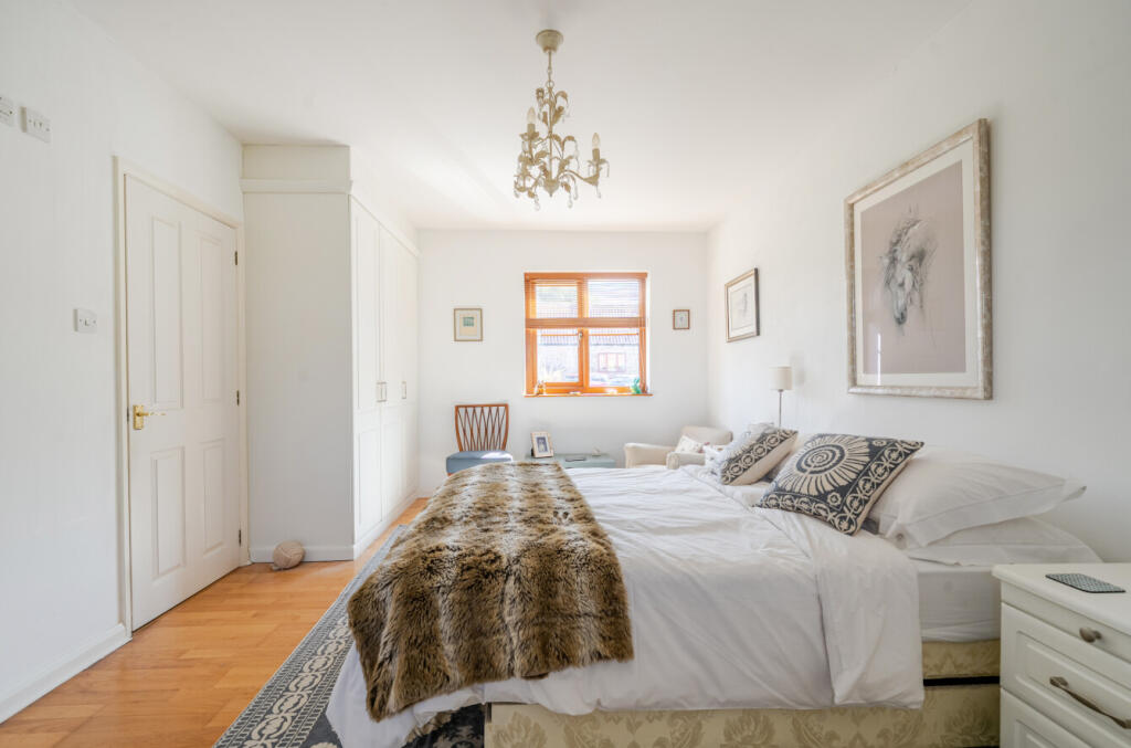 Additional image 13 of Courtyard Barns, North Bradley, North Bradley, Nr Trowbridge, BA14