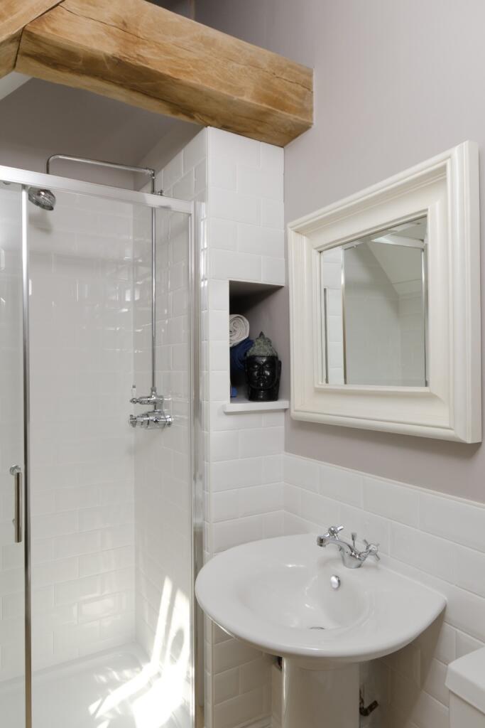 Additional image 25 of Bodden Somerset