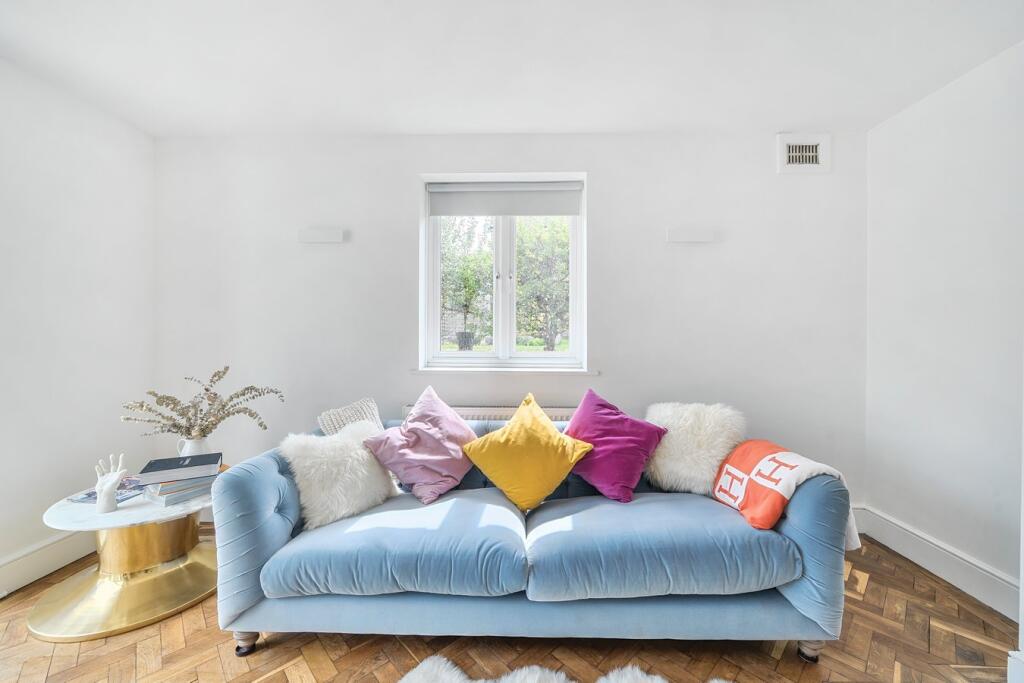 Additional image 8 of Wallbridge, Frome, BA11