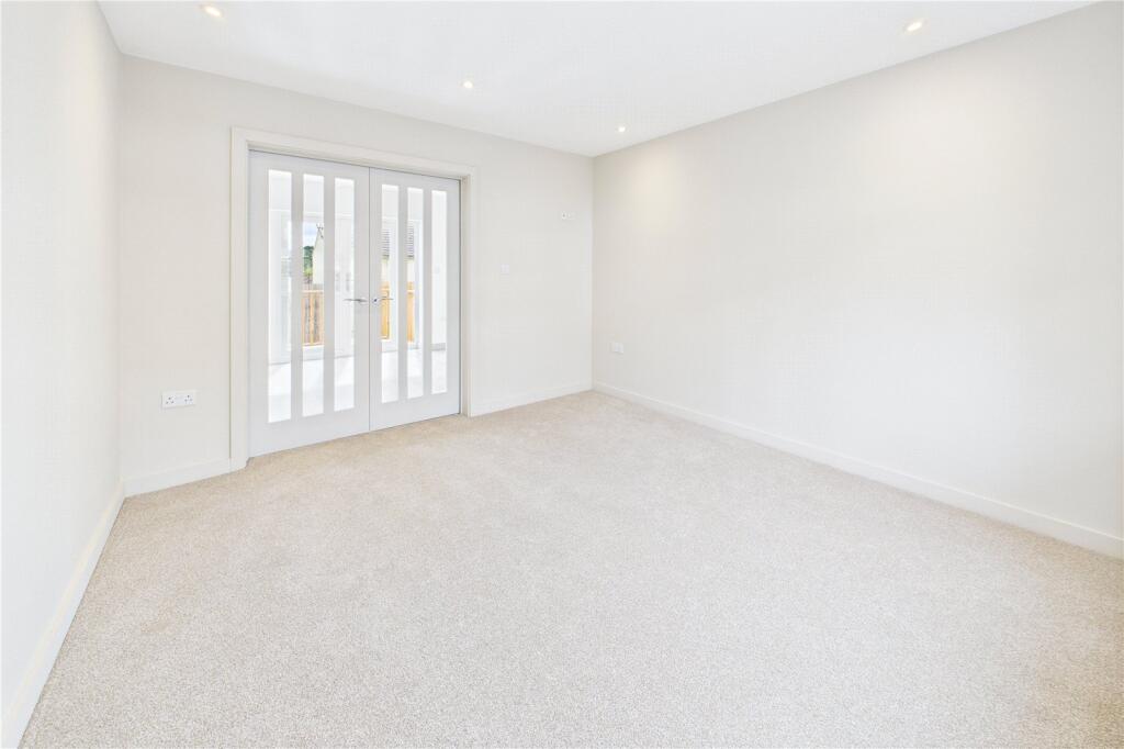 Additional image 3 of Hillside Crescent, Midsomer Norton, Radstock, Somerset, BA3