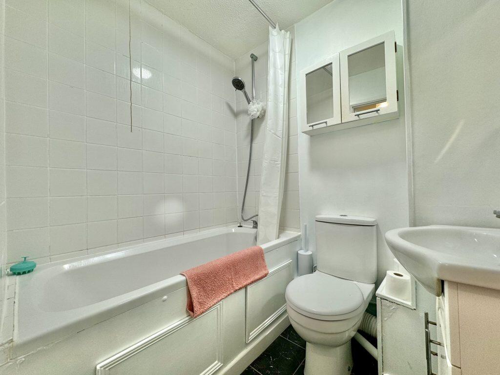 Additional image 7 of St Michaels Avenue, Yeovil, Somerset, BA21