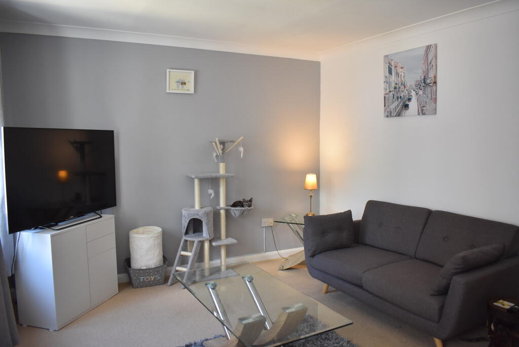 Additional image 6 of Central Yeovil