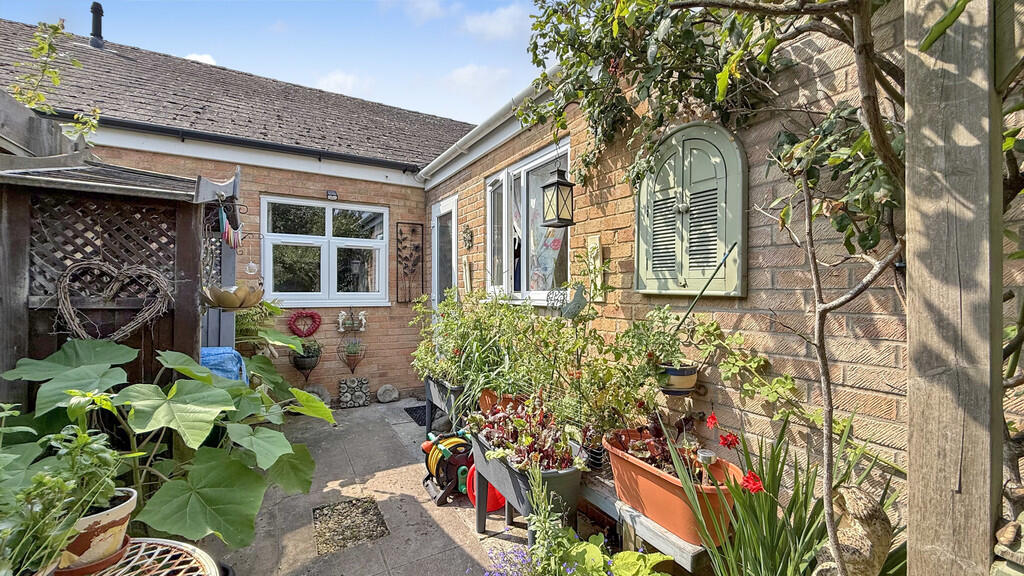 Additional image 18 of Hornbeam Close, Frome