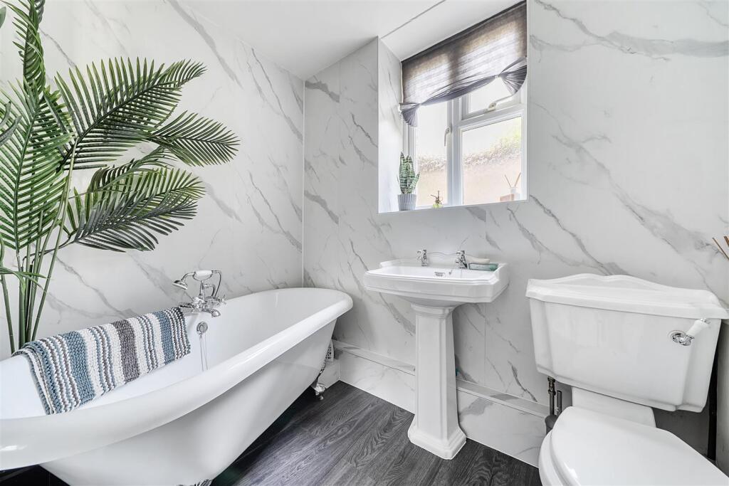 Additional image 3 of Flat 4, 93 Hendford Hill, Yeovil