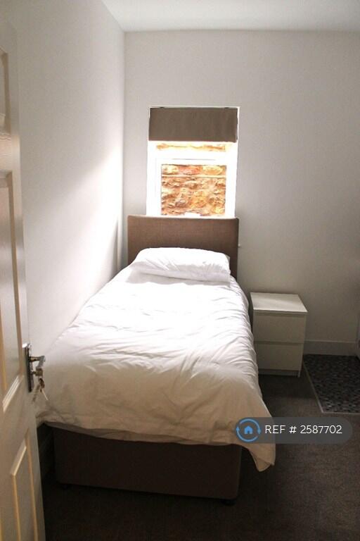 Additional image 3 of Glastonbury Road, Wells, BA5