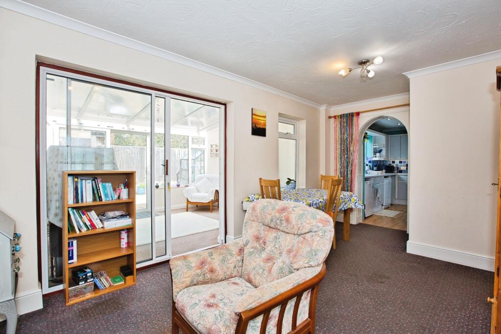 Additional image 4 of Elmhurst Avenue, Yeovil, BA21