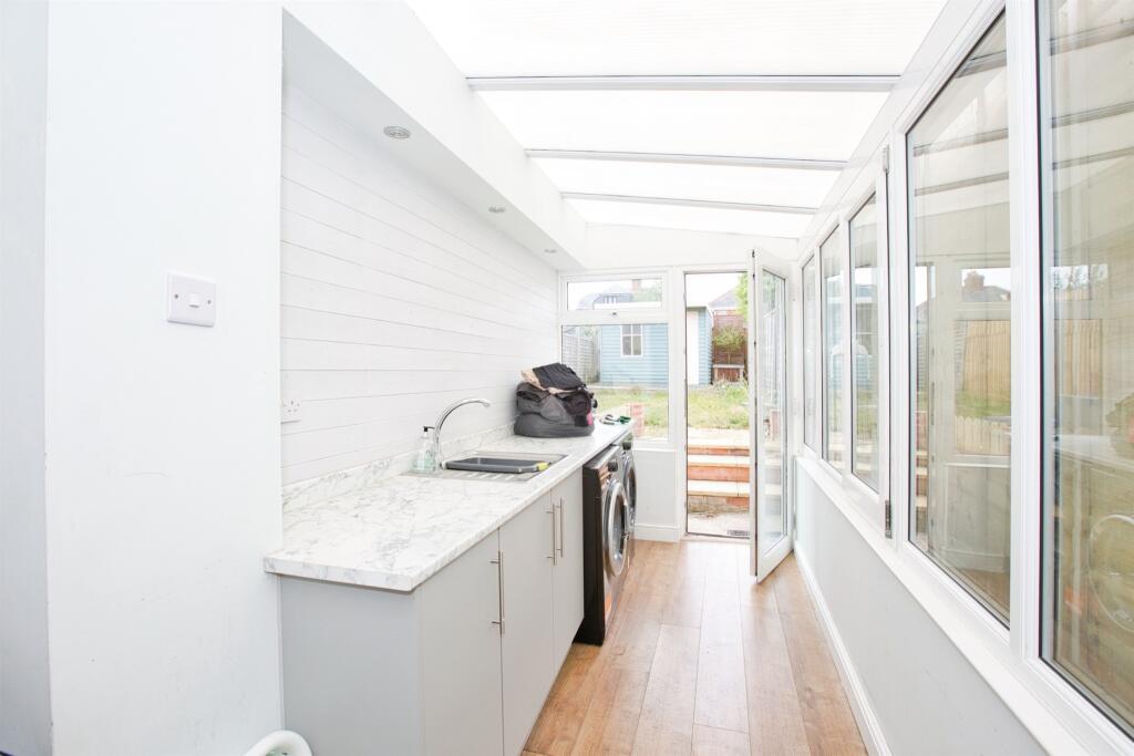Additional image 9 of Percy Road, YEOVIL