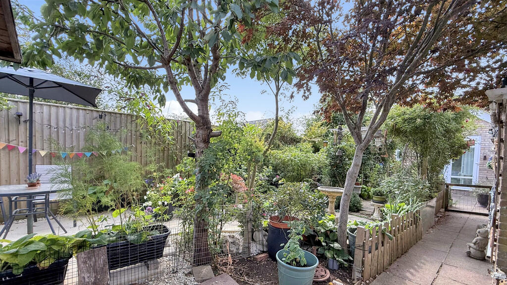 Additional image 15 of Hornbeam Close, Frome