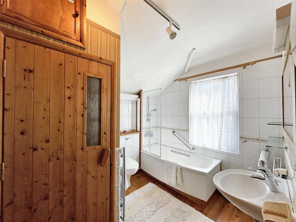 Additional image 12 of Longfellow Avenue, Bath