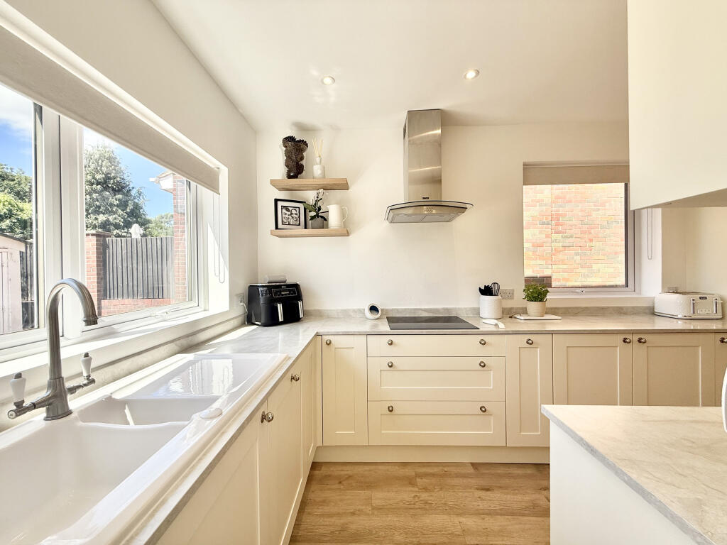 Additional image 8 of Preston Grove, Yeovil, Somerset