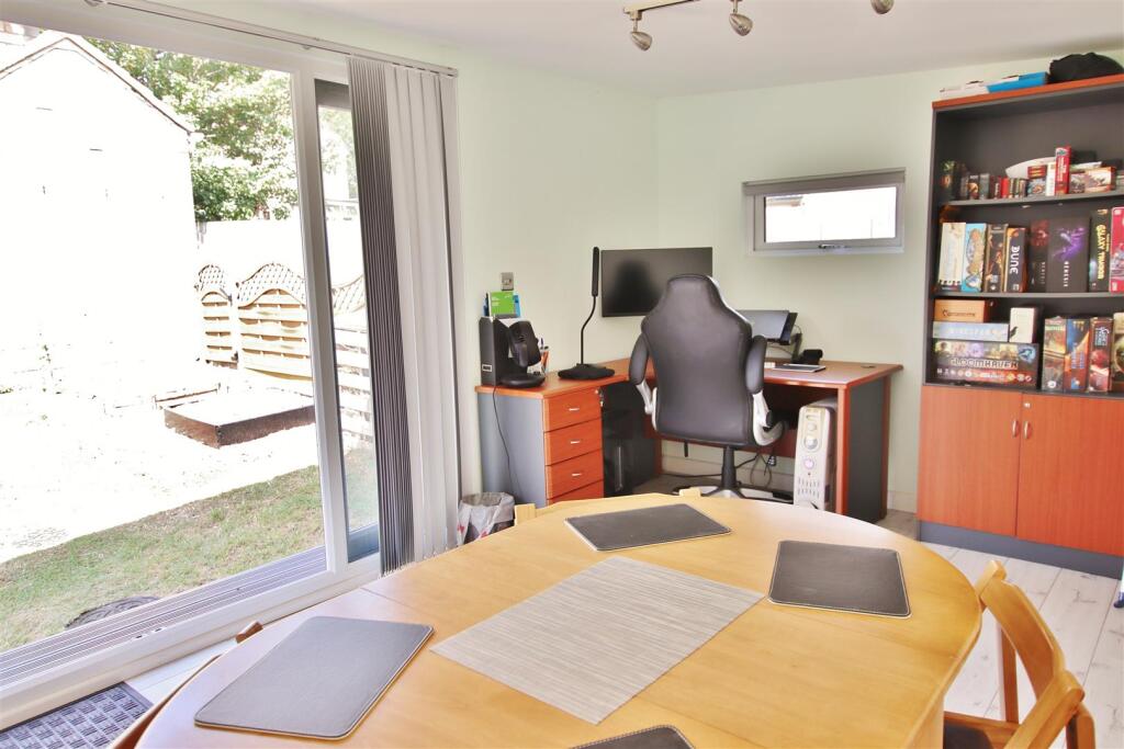 Additional image 18 of Highfield Road, Bradford-On-Avon