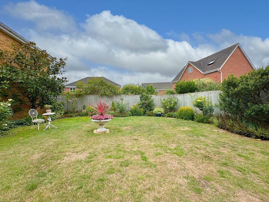 Additional image 31 of Castell Close, Trowbridge, Wiltshire, BA14 7UJ