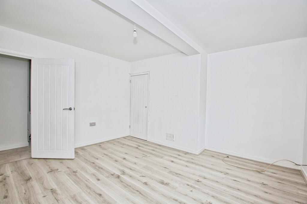 Additional image 5 of Stiby Road, Yeovil
