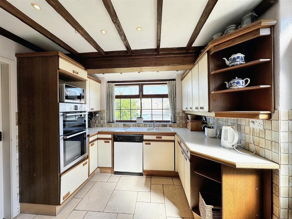 Additional image 17 of Longfellow Avenue, Bath