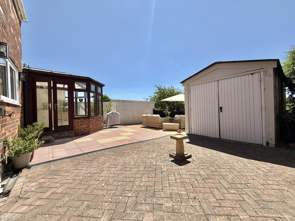 Additional image 39 of Preston Grove, Yeovil, Somerset