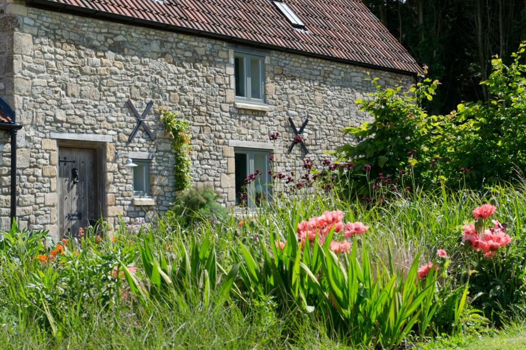 Additional image 8 of Bodden Somerset