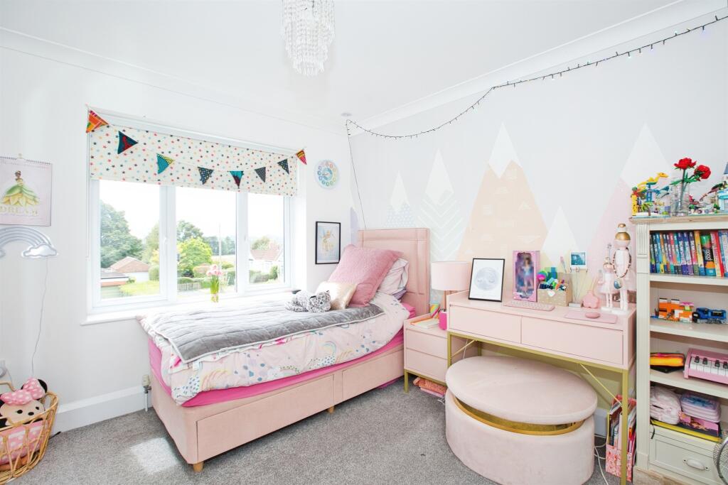 Additional image 16 of Beaconfield Road, Yeovil