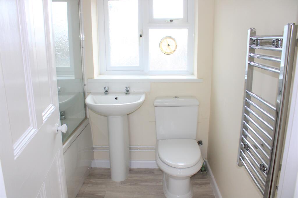 Additional image 7 of Central Yeovil