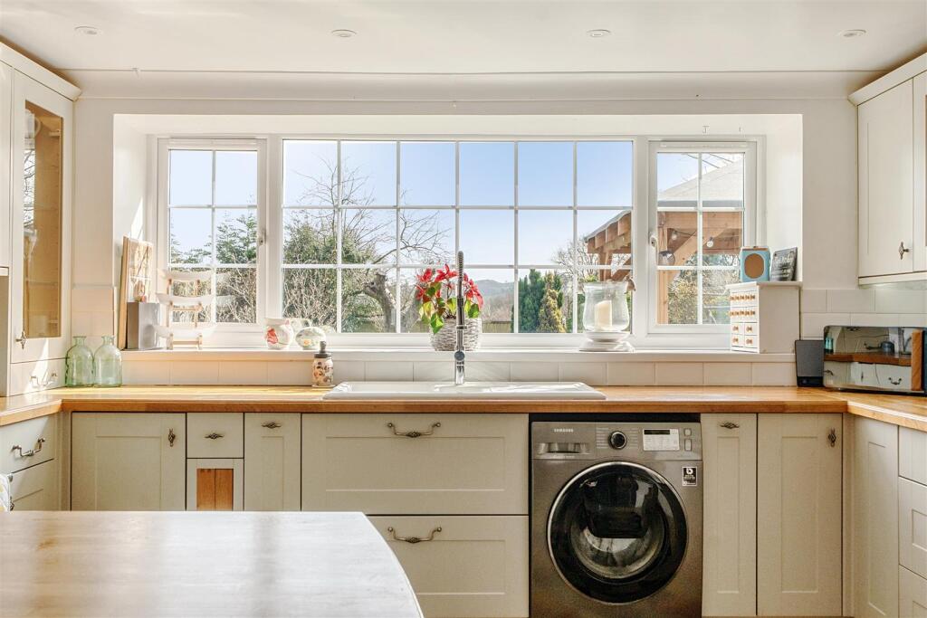 Additional image 5 of Sparkford, Yeovil, Somerset