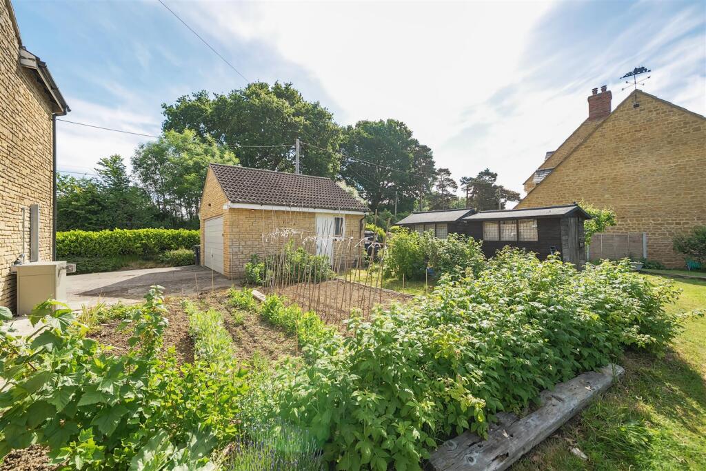 Additional image 8 of Lufton, Yeovil